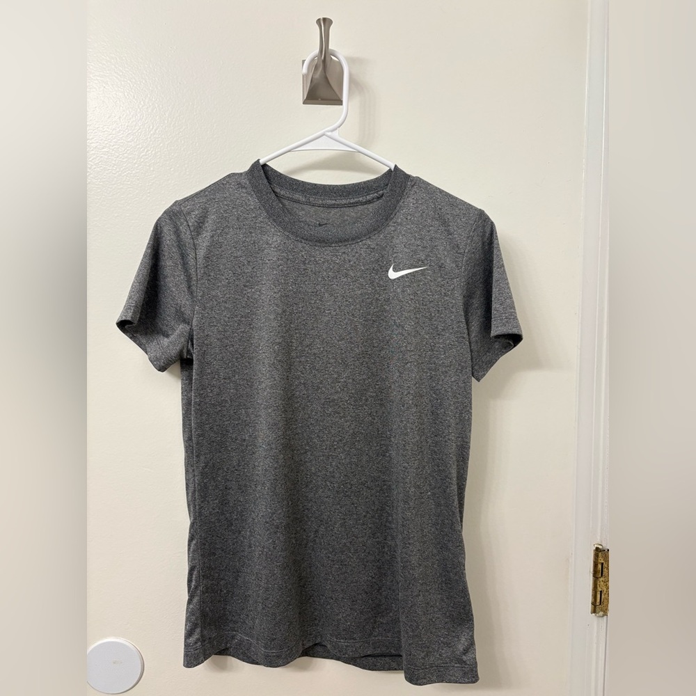 Nike Woman’s Dark Gray Short Sleeve Tee